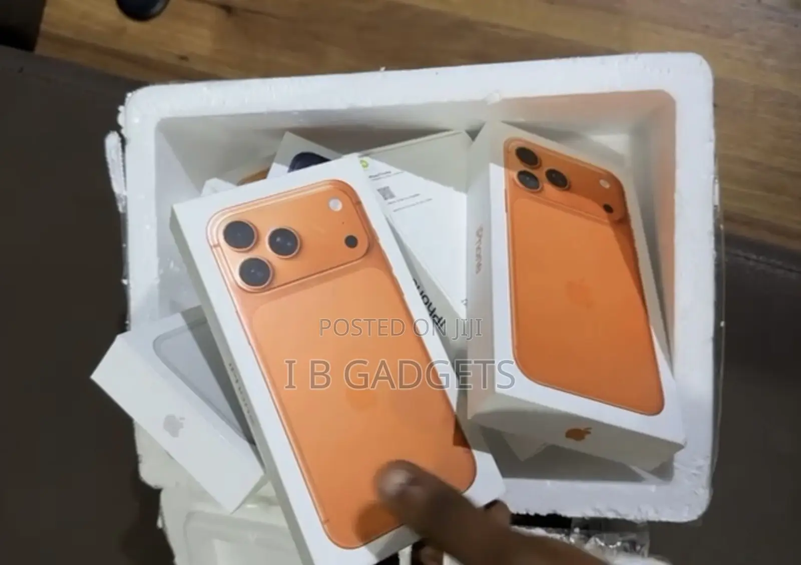 New Apple iPhone 17 Pro 256 GB Orange