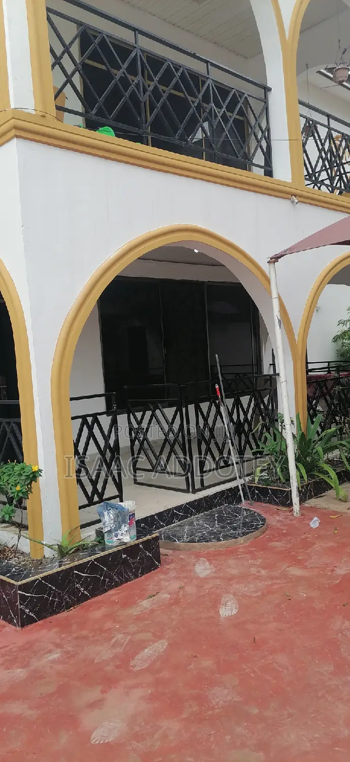 2bdrm Apartment in Spintex for rent