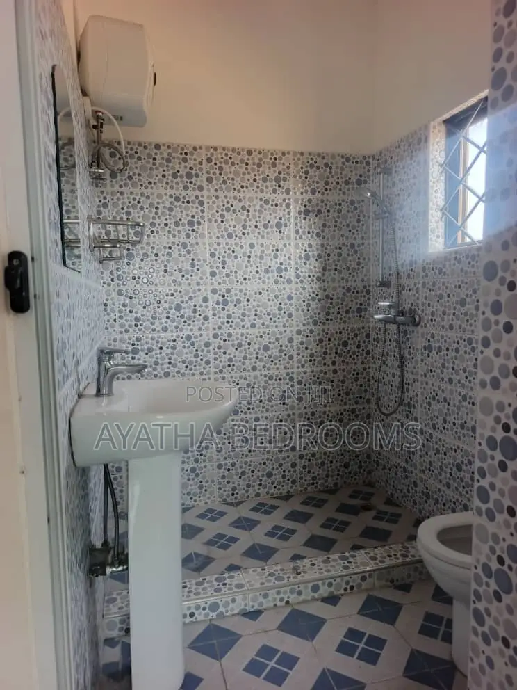 2bdrm Apartment in Modern Bedroom, Ledzokuku-Krowor for rent