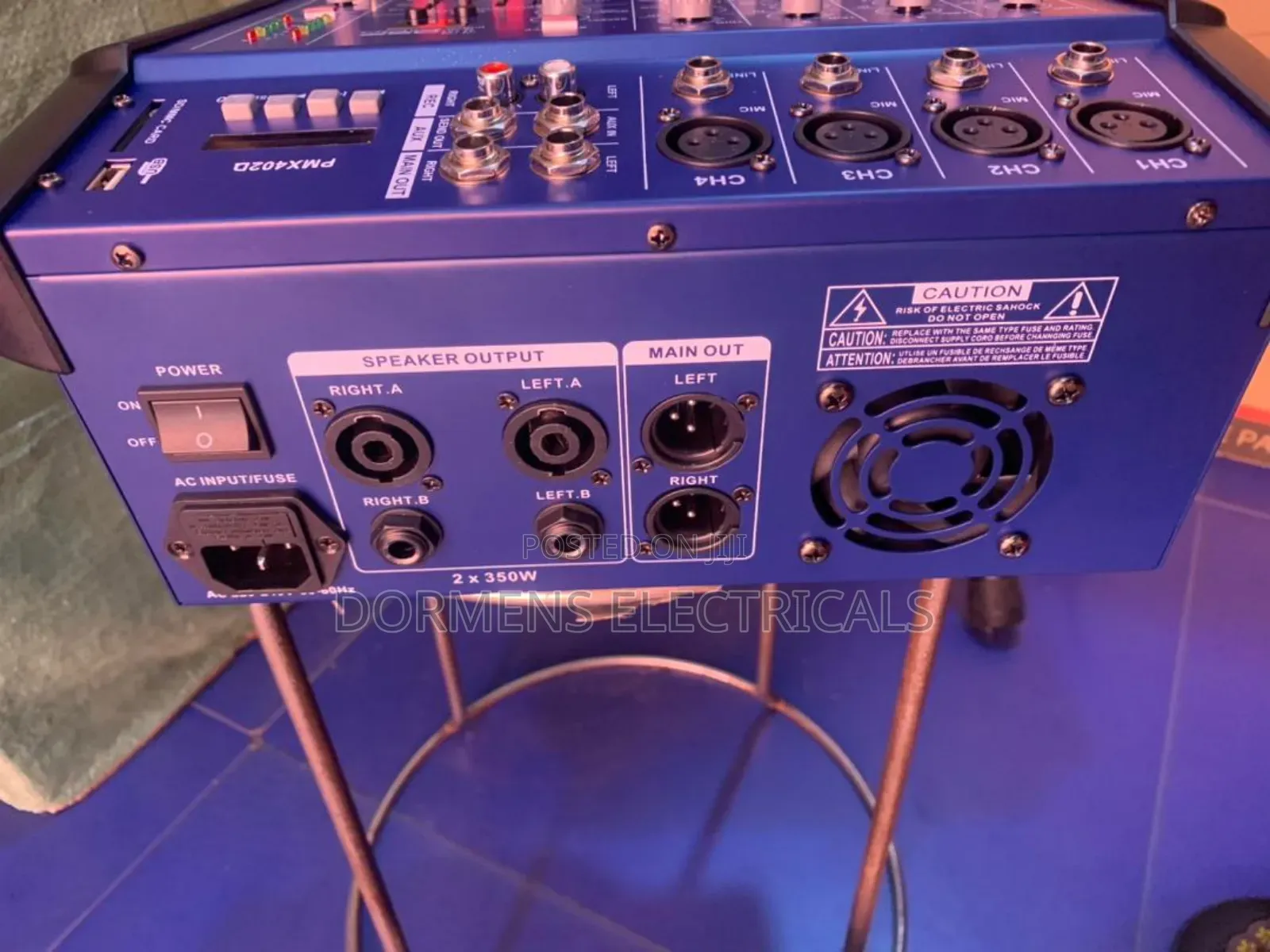 Powered Mixer 4