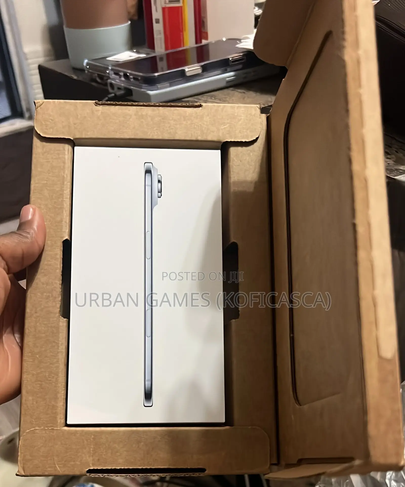 New Apple iPhone Air 256 GB Blue