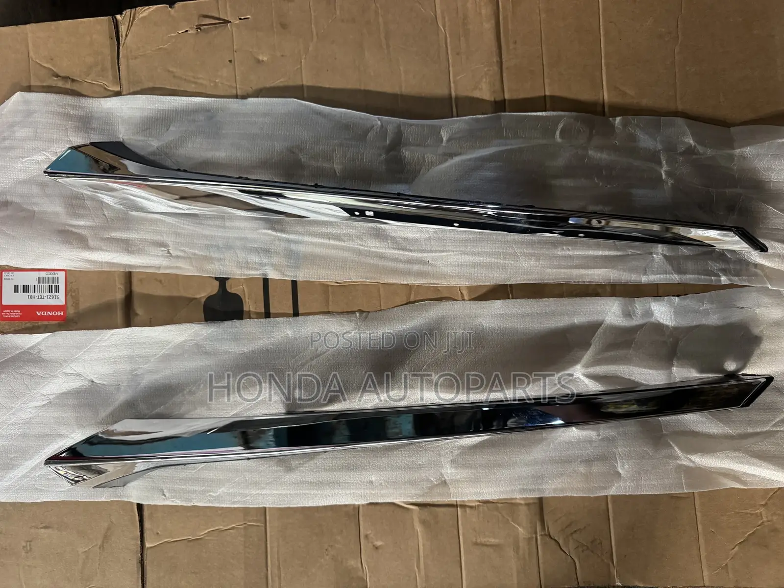 Honda Civic 2016,2017,2018 Headlight Shinning.