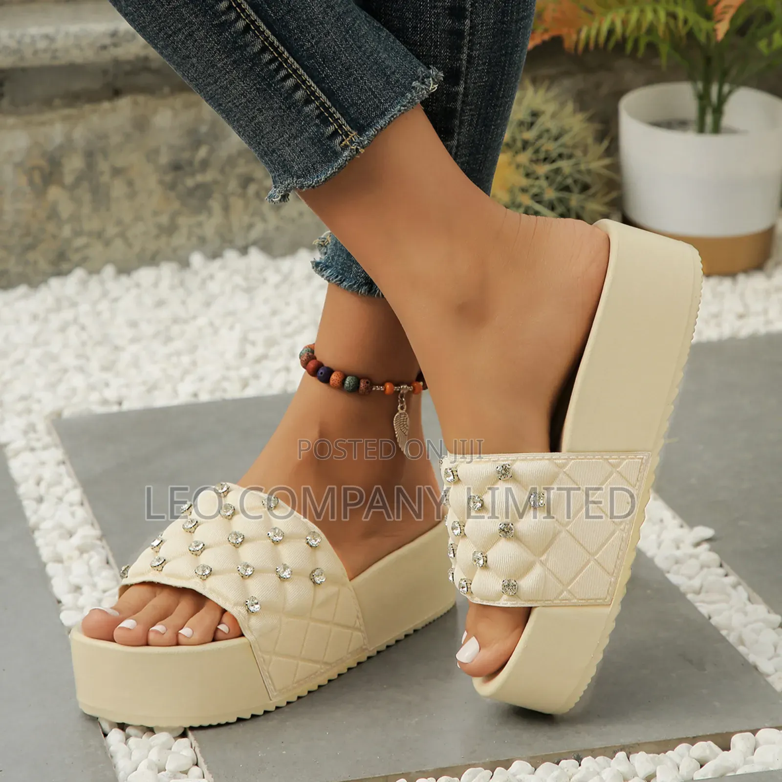 Stylish Women’S Platform Slippers – Elegant, Trendy Comfortable