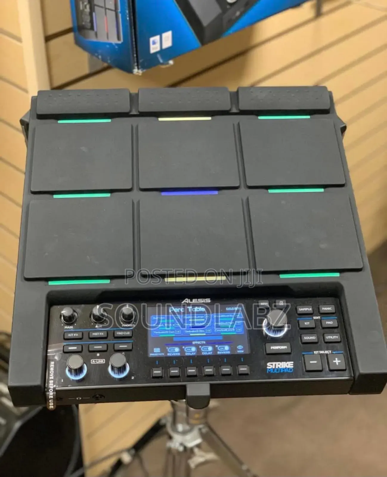 Alesis Strike Multipad Percussion Pad