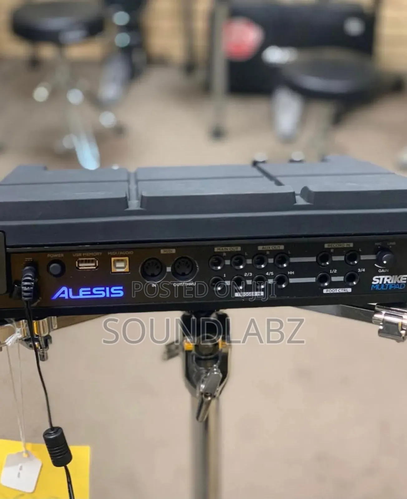 Alesis Strike Multipad Percussion Pad