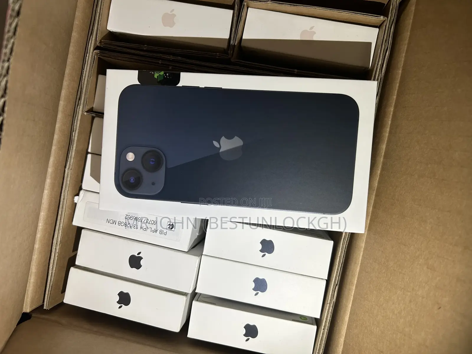New Apple iPhone 13 128 GB Black