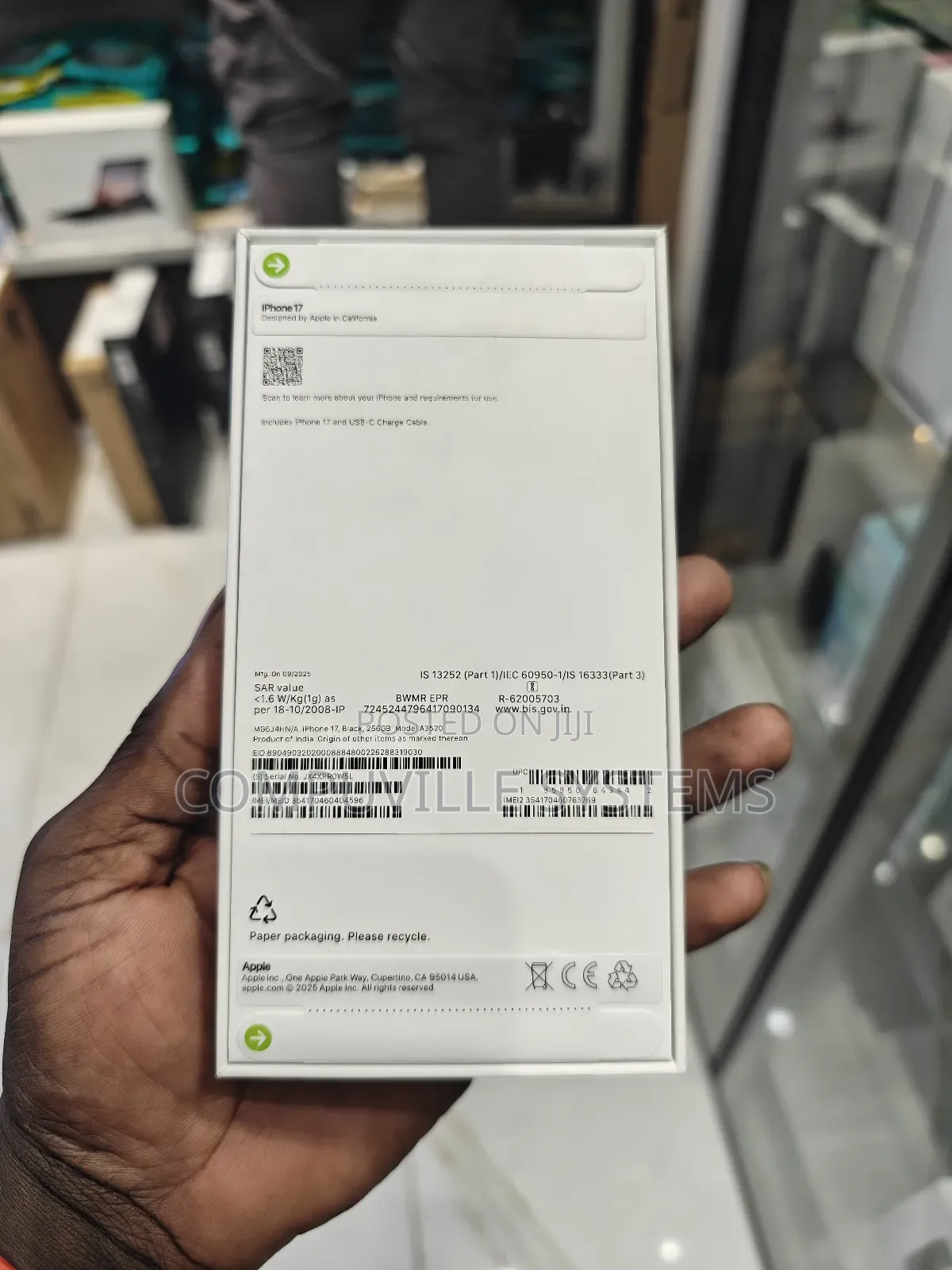 New Apple iPhone 17 256 GB Black