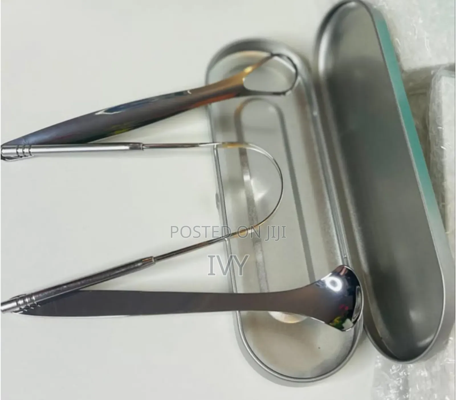 Stainless Steel Tongue Scraper