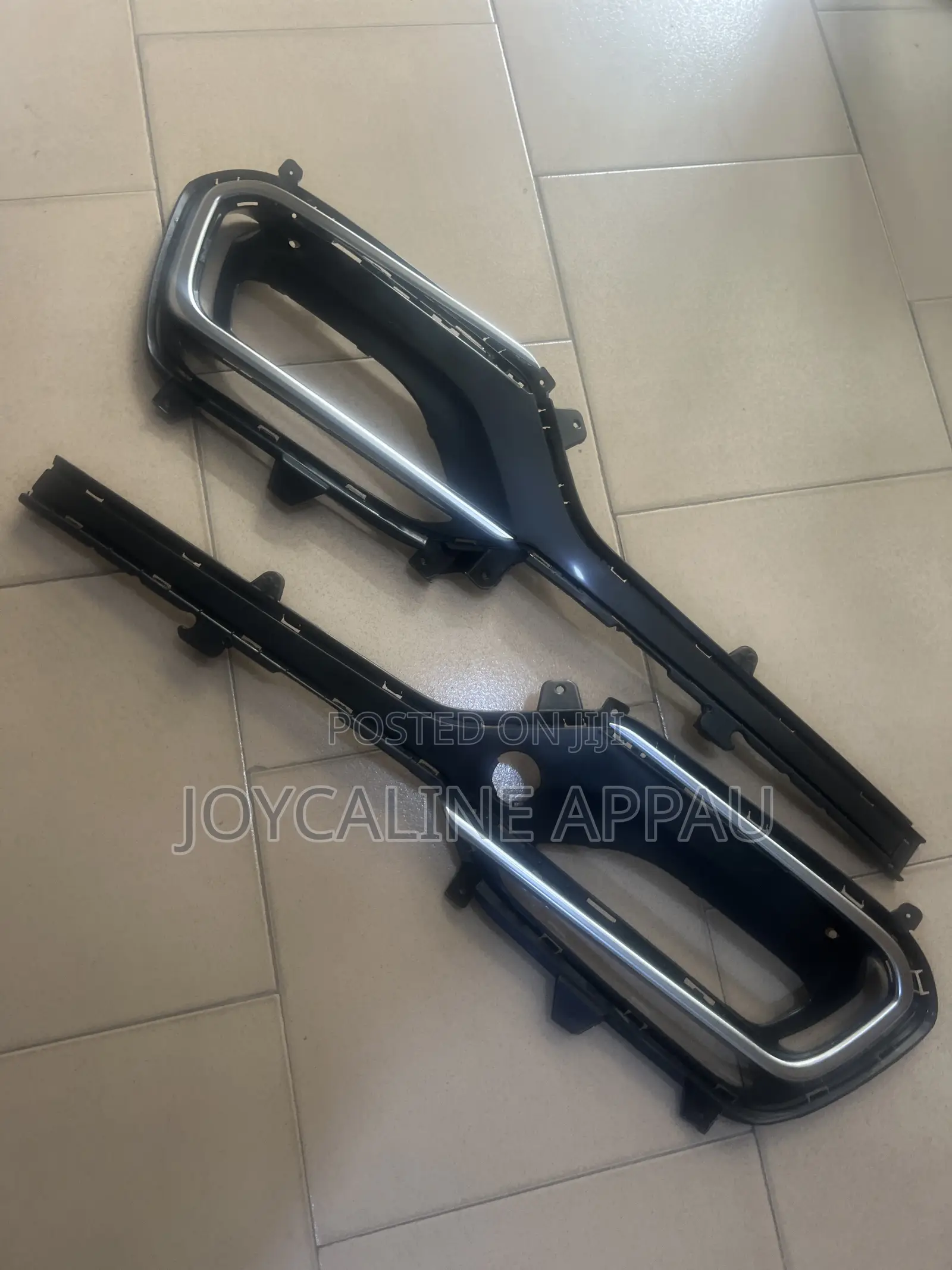 Hyundai Santa Fe 2017 Fog Light Cover and Chrome