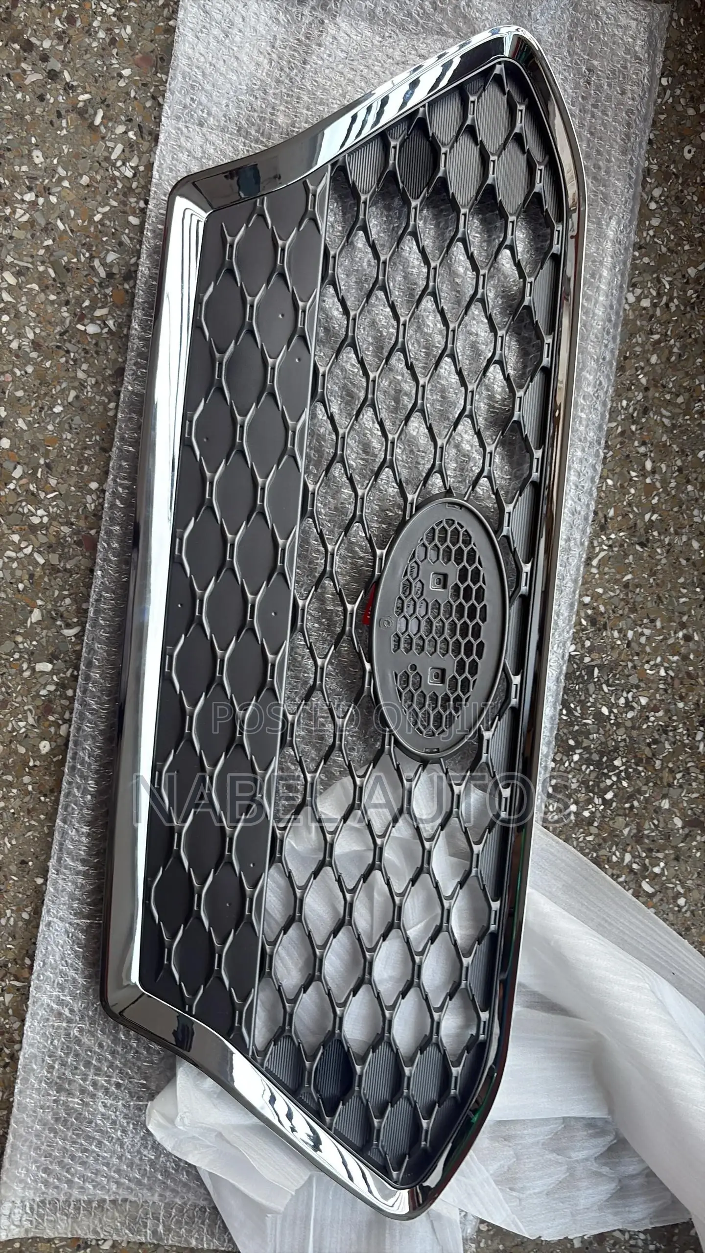 Kona 2018 Top Grille