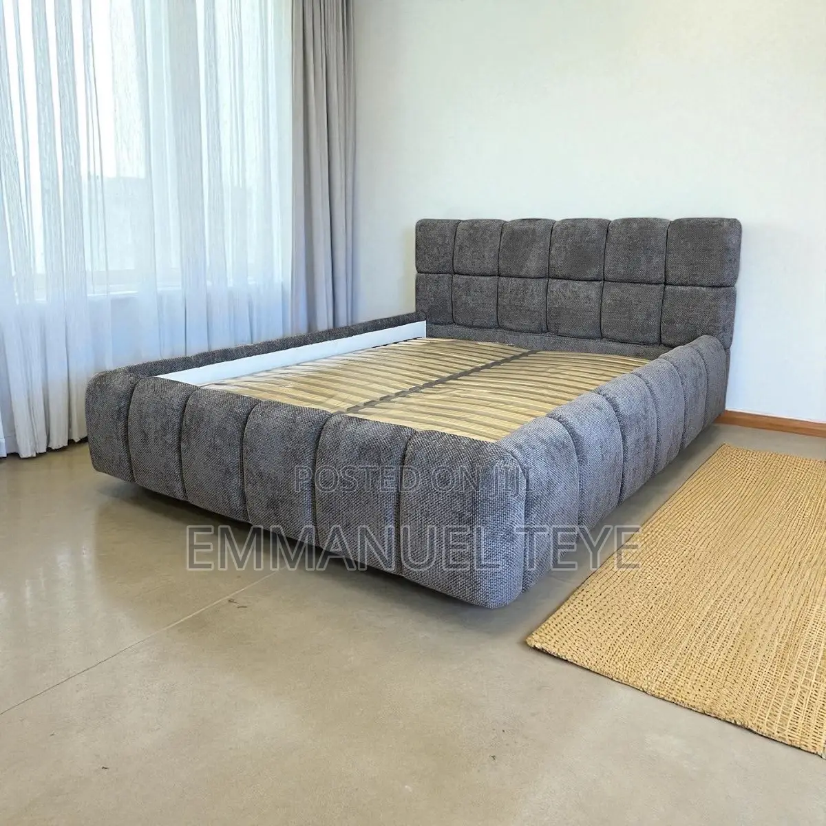 Quality Queen Size Bed Stand