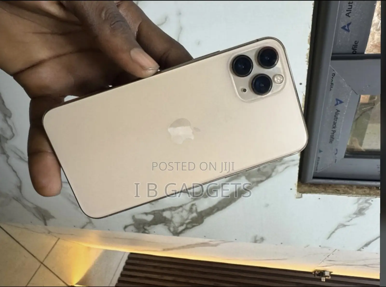 Apple iPhone 11 Pro 256 GB Gold