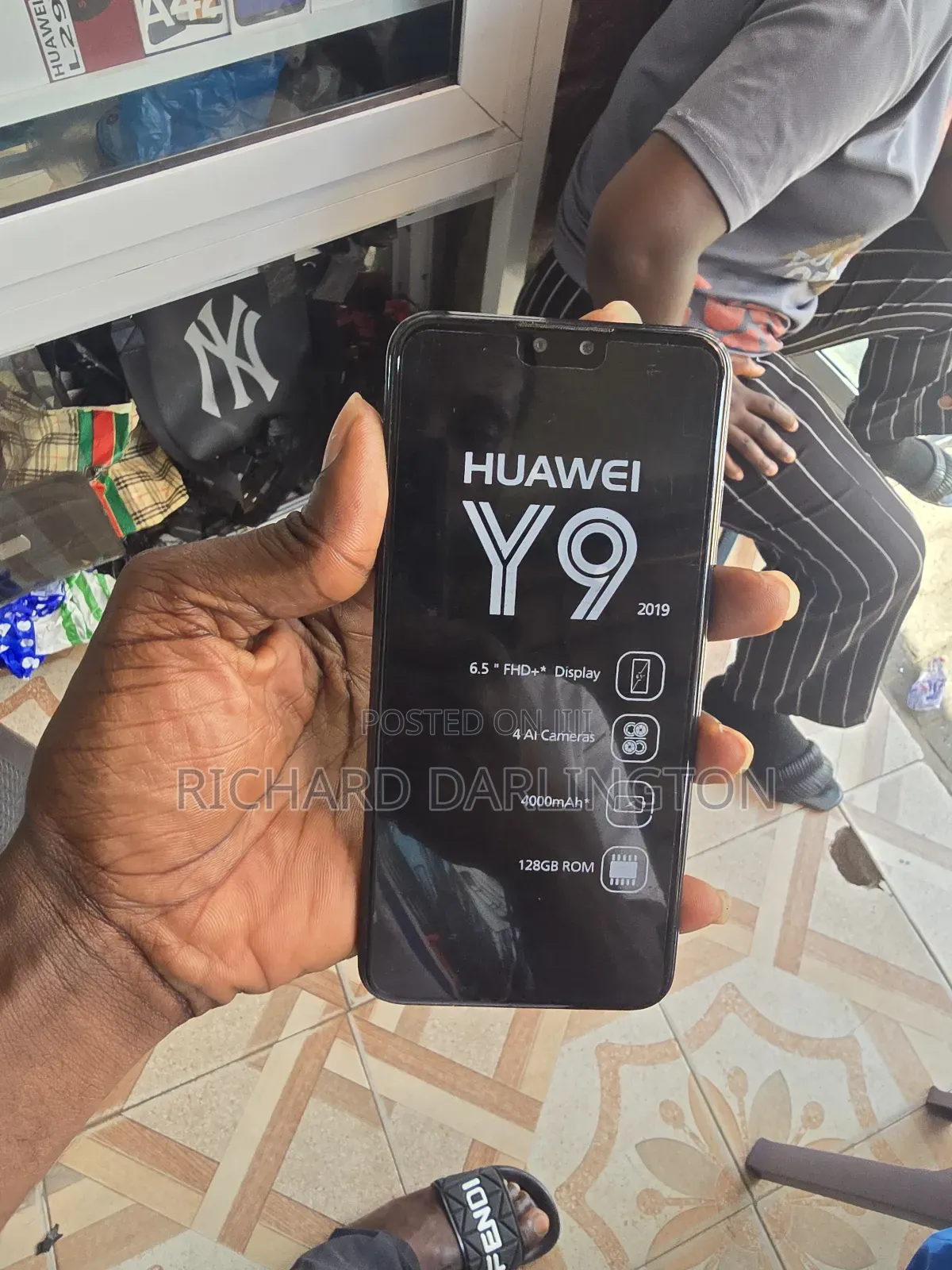 New Huawei Y9 2019 128 GB Black