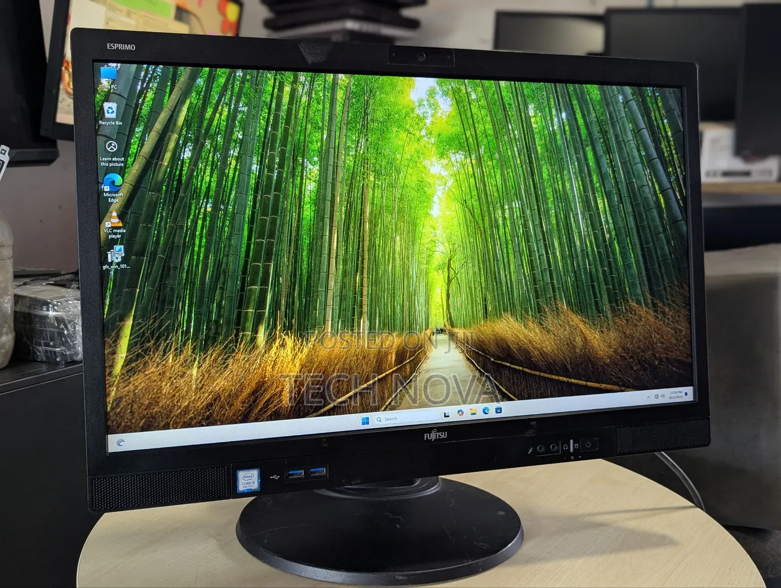 Desktop Computer Fujitsu Esprimo K558/24 8GB Intel Core i5 SSD 256GB