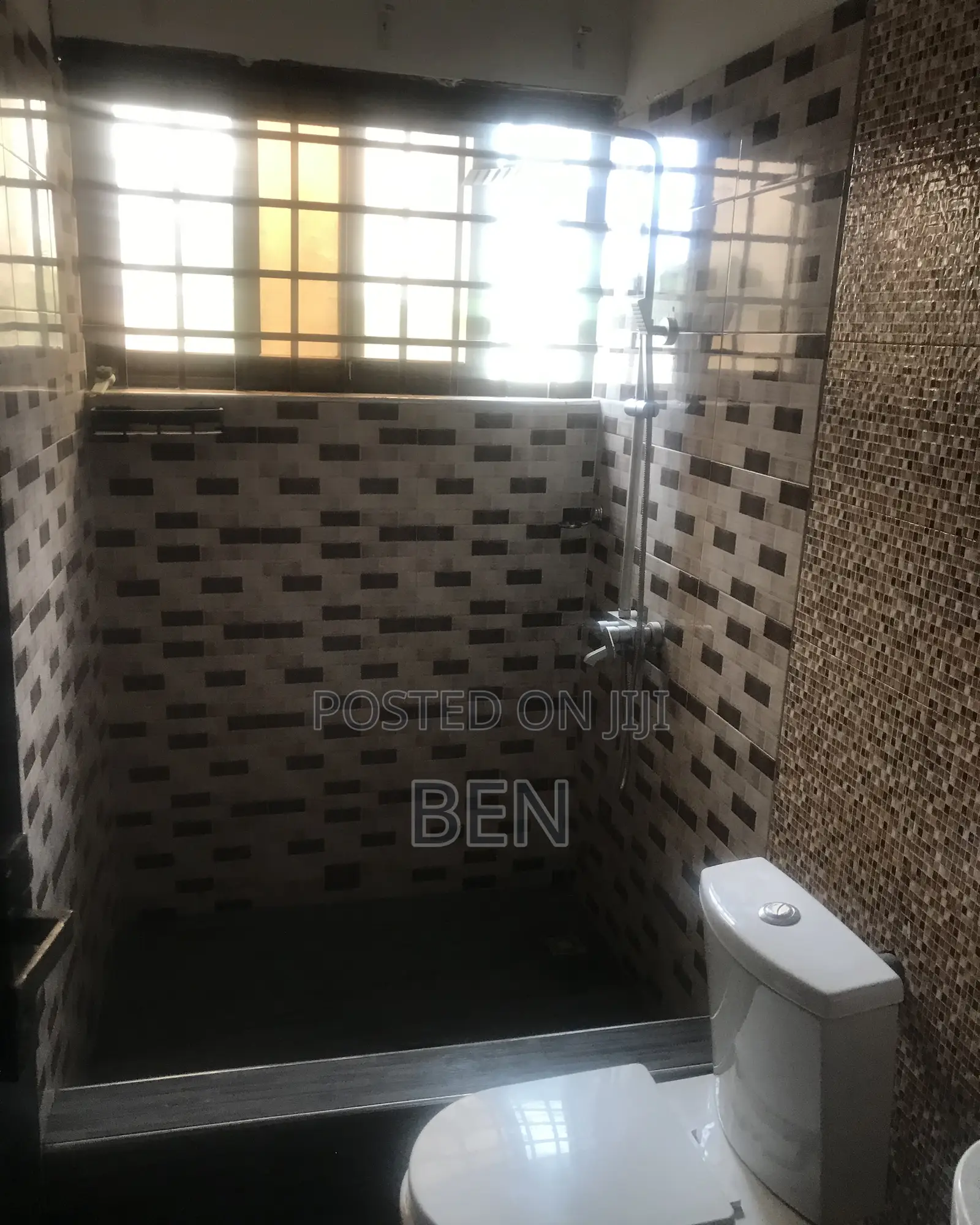 1bdrm Apartment in Alajo North, Polo Park for rent