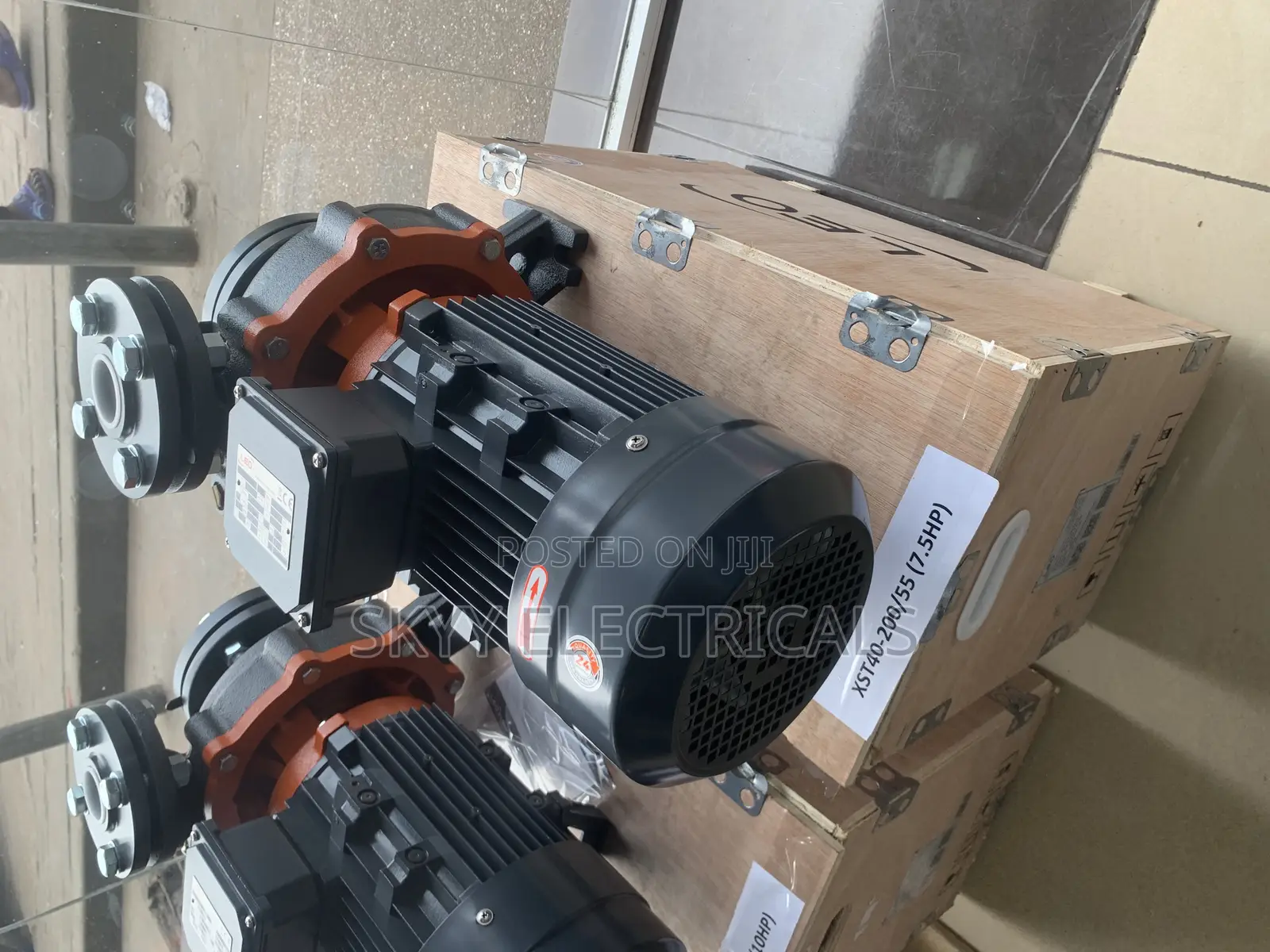 Leo Xst-40/200/75 Standard Centrifugal Pump [3 Phase] (7.5kw/10hp)