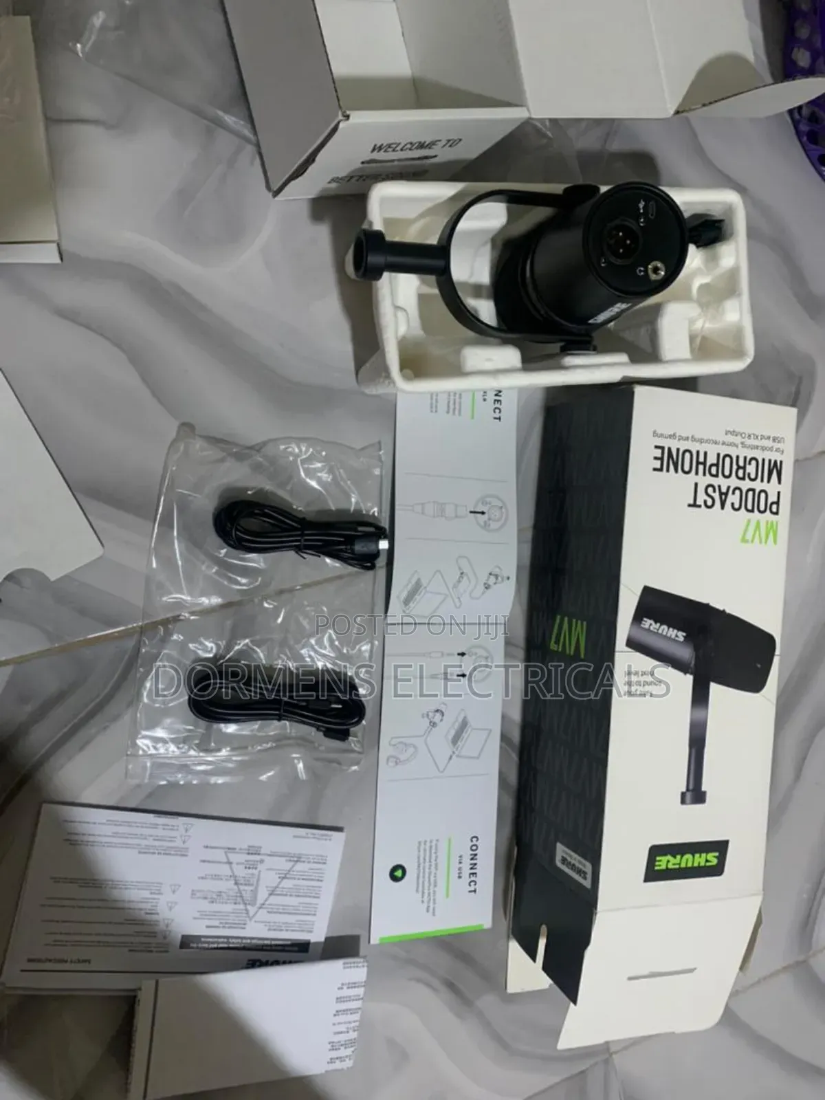 Studio Microphone Mv7