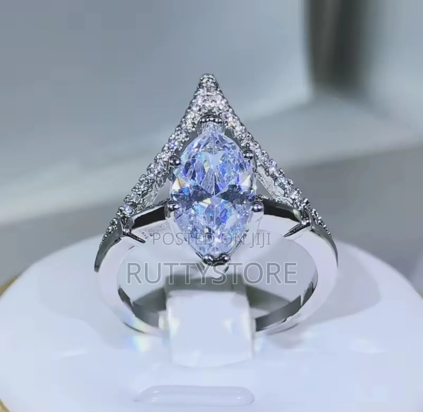 Drop Shape Original 925 Sterling Silver Engagement Ring