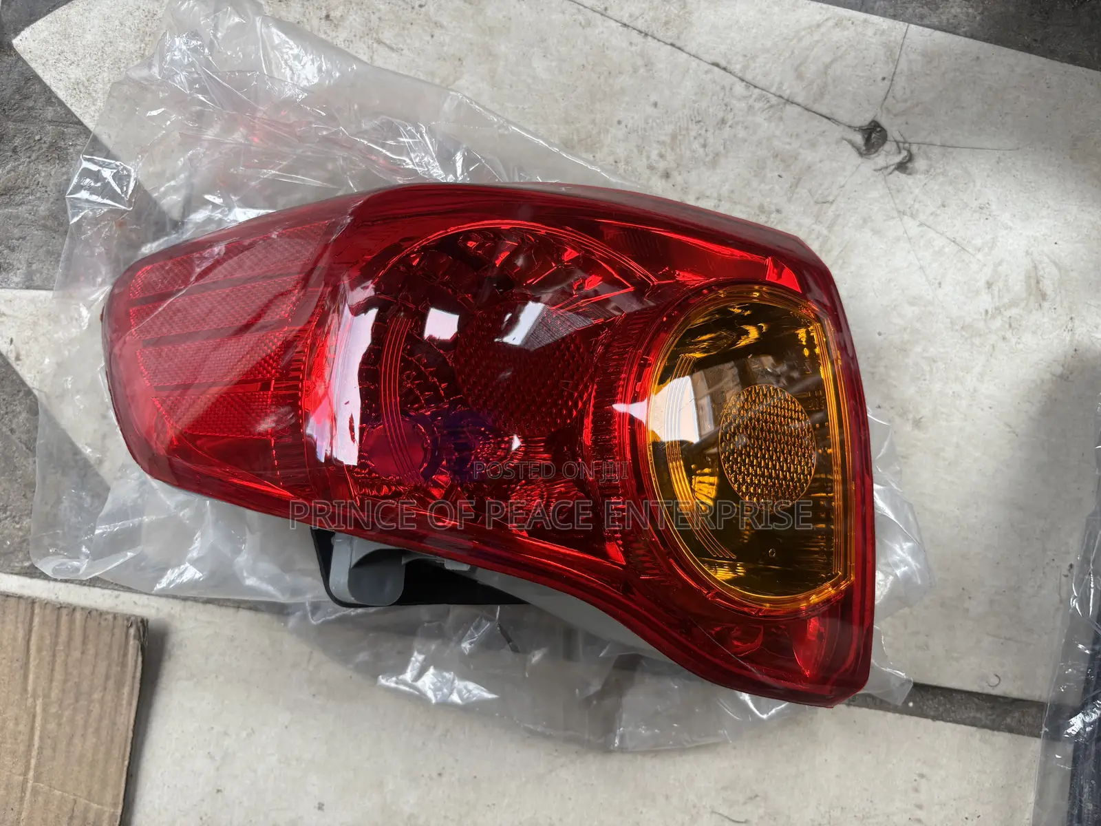 Toyota Corolla 2009 2010 Taillight