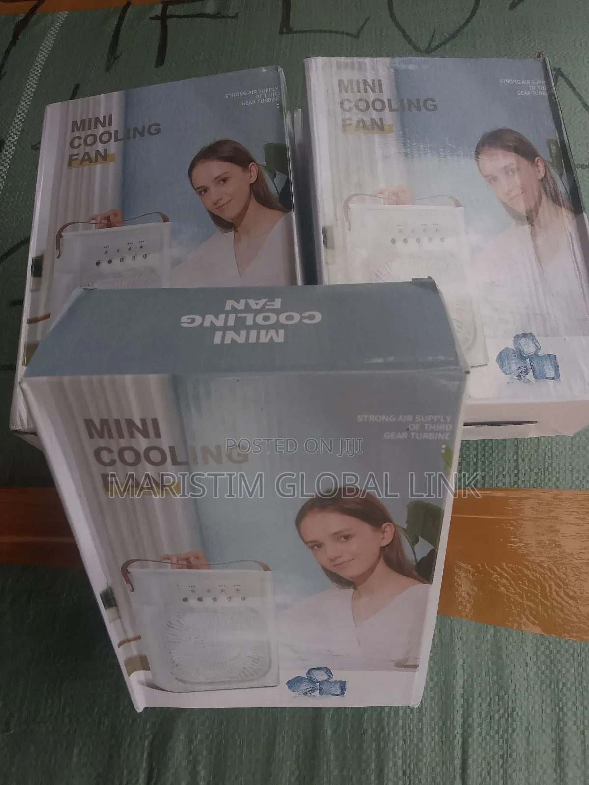 Mini Cooling Fan With Diffuser