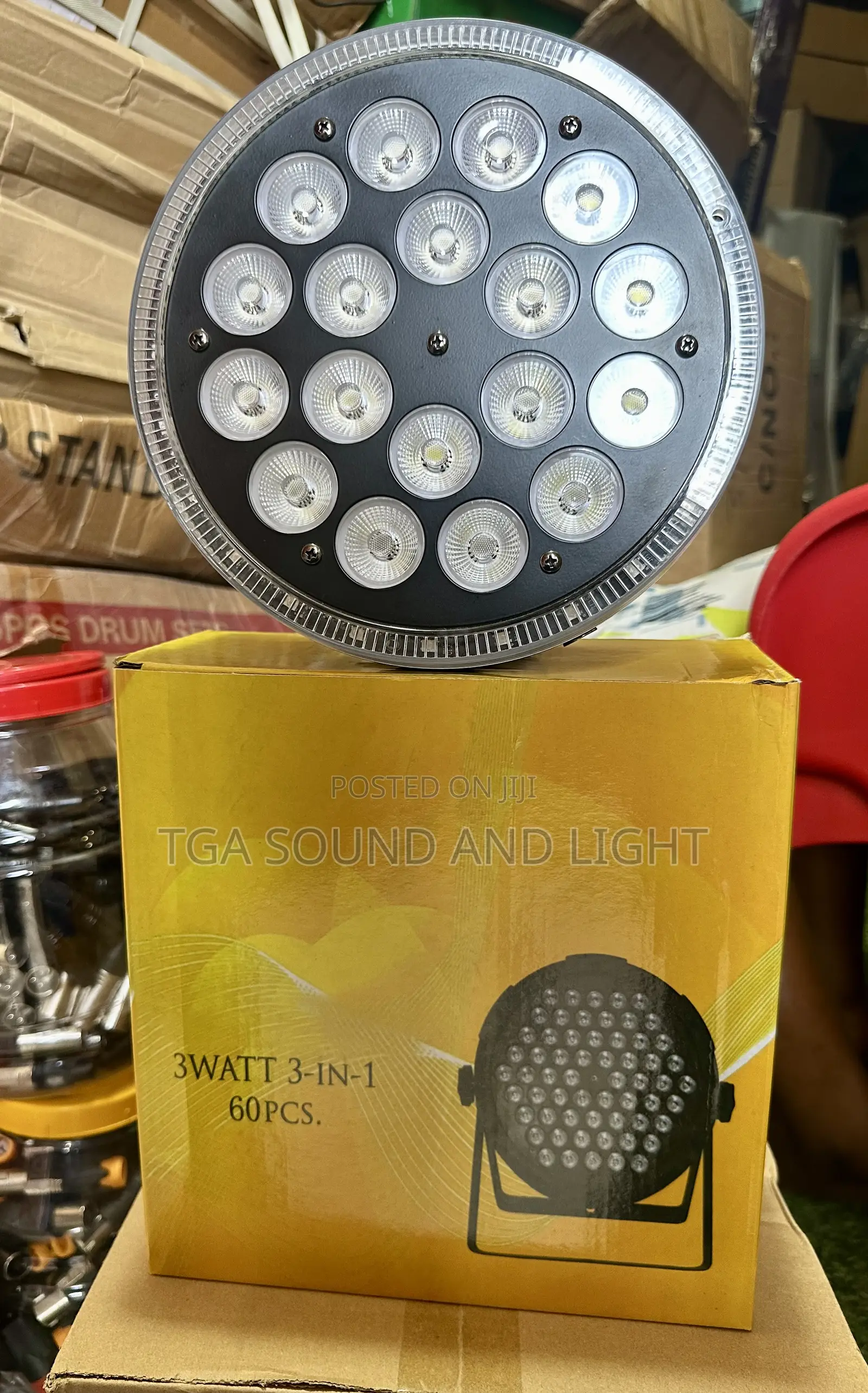 18 Lamp Flat Led Light