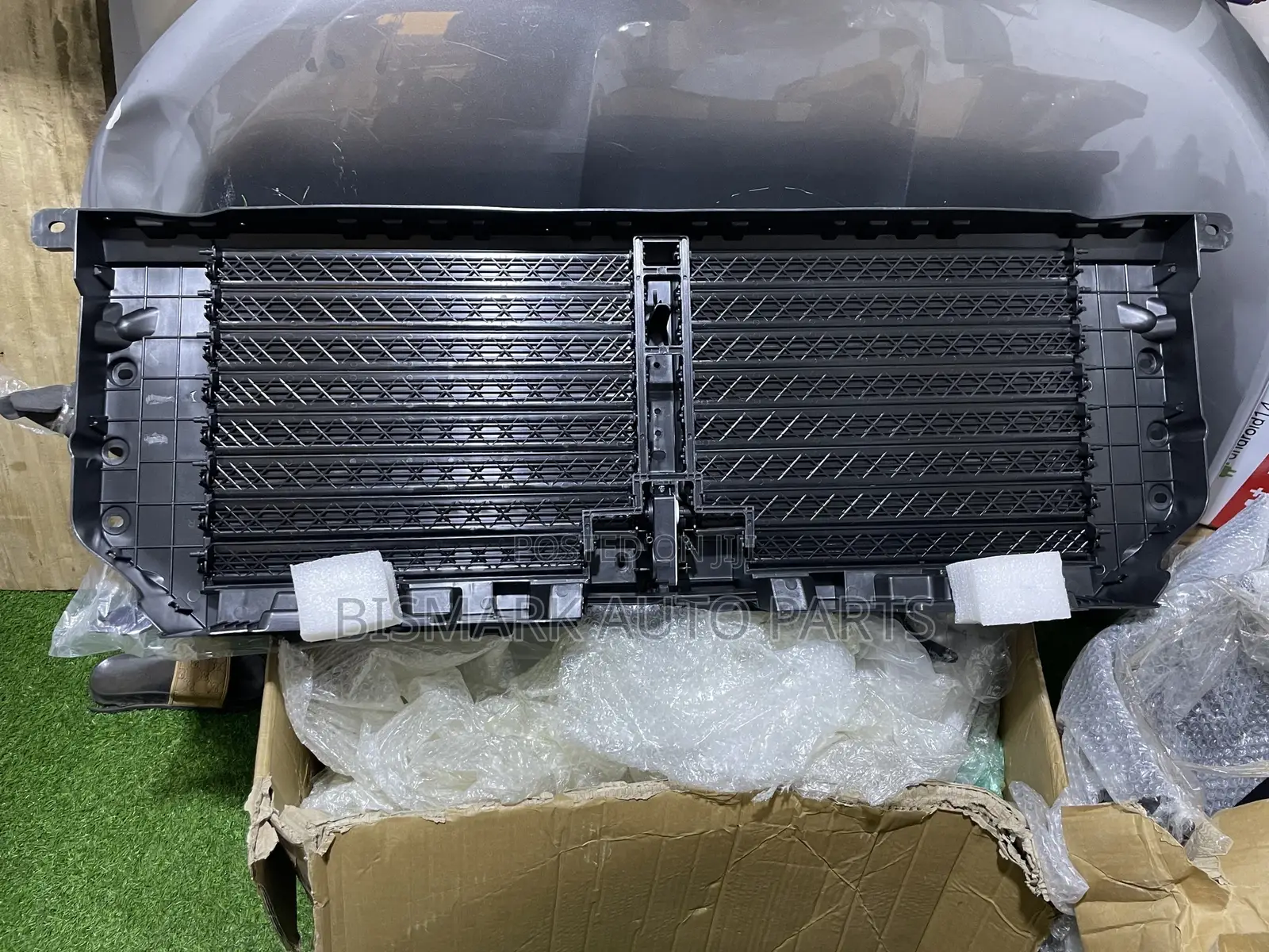 Ford F150 2022-2023-2024 Shutter Grill With Motor