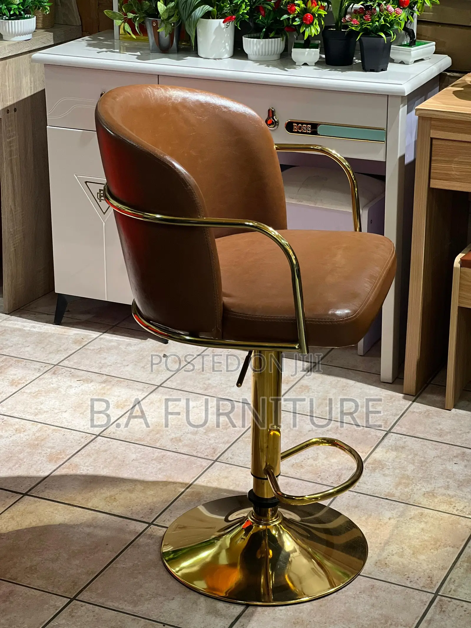 Adjustable Bar Chair
