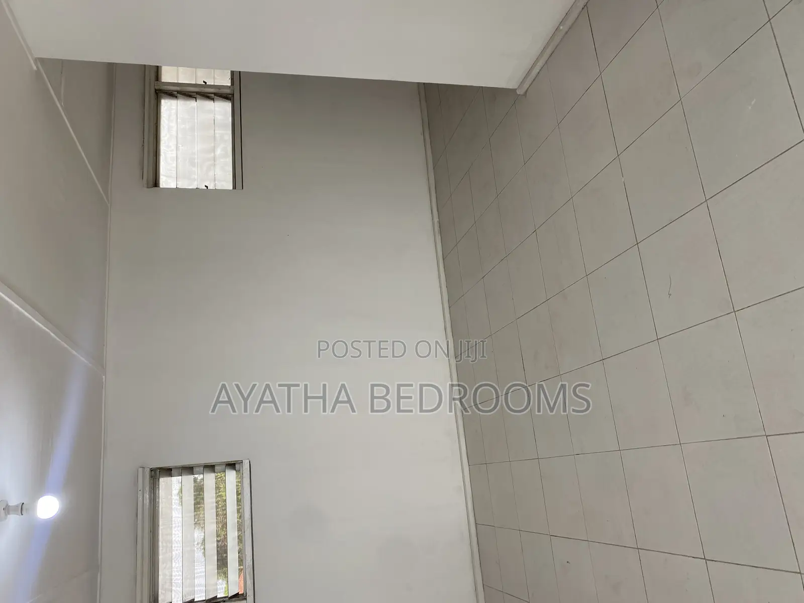 3bdrm House in Modern Properties, First Junction for rent