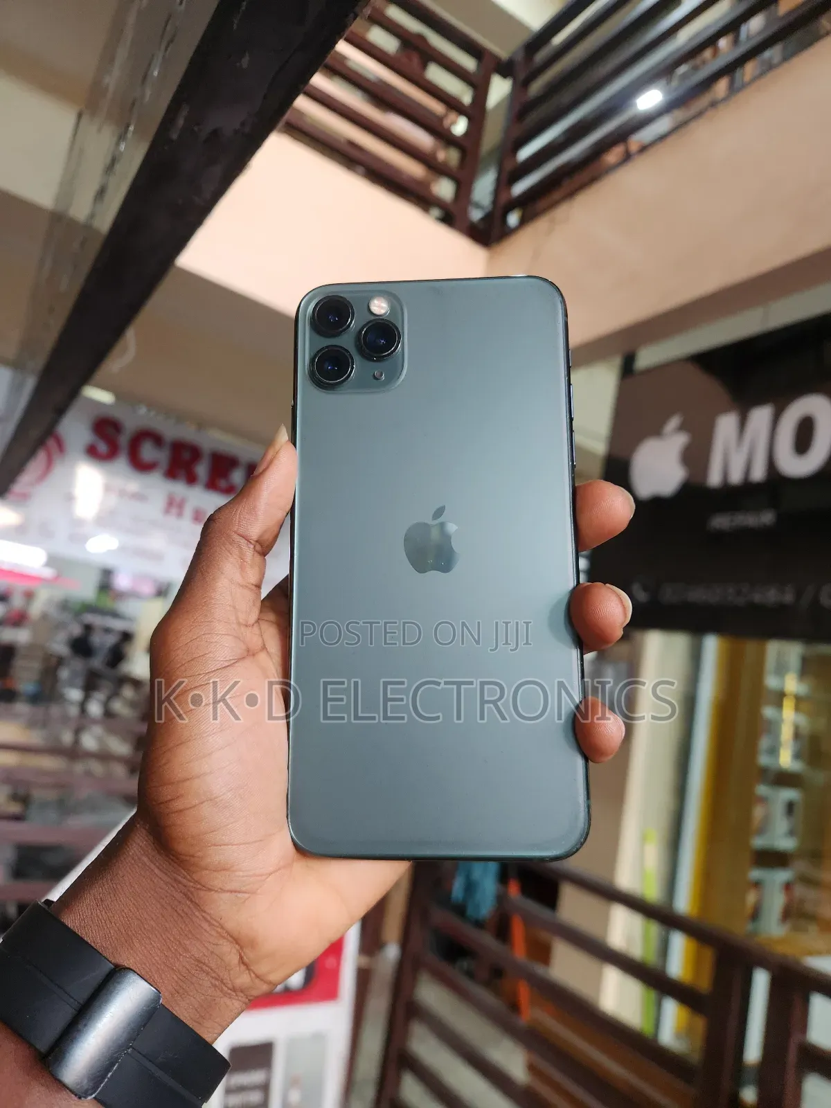Apple iPhone 11 Pro Max 64 GB Green