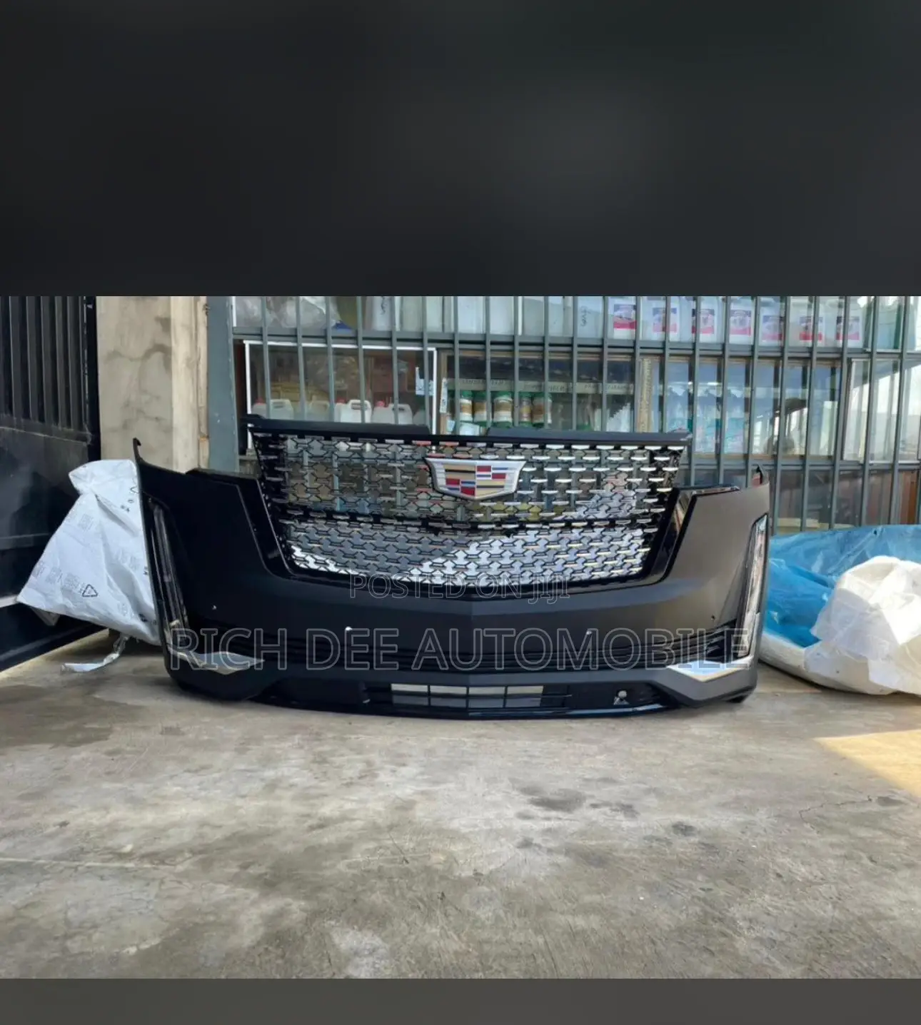 Escalade 2024 Front Bumper Complete