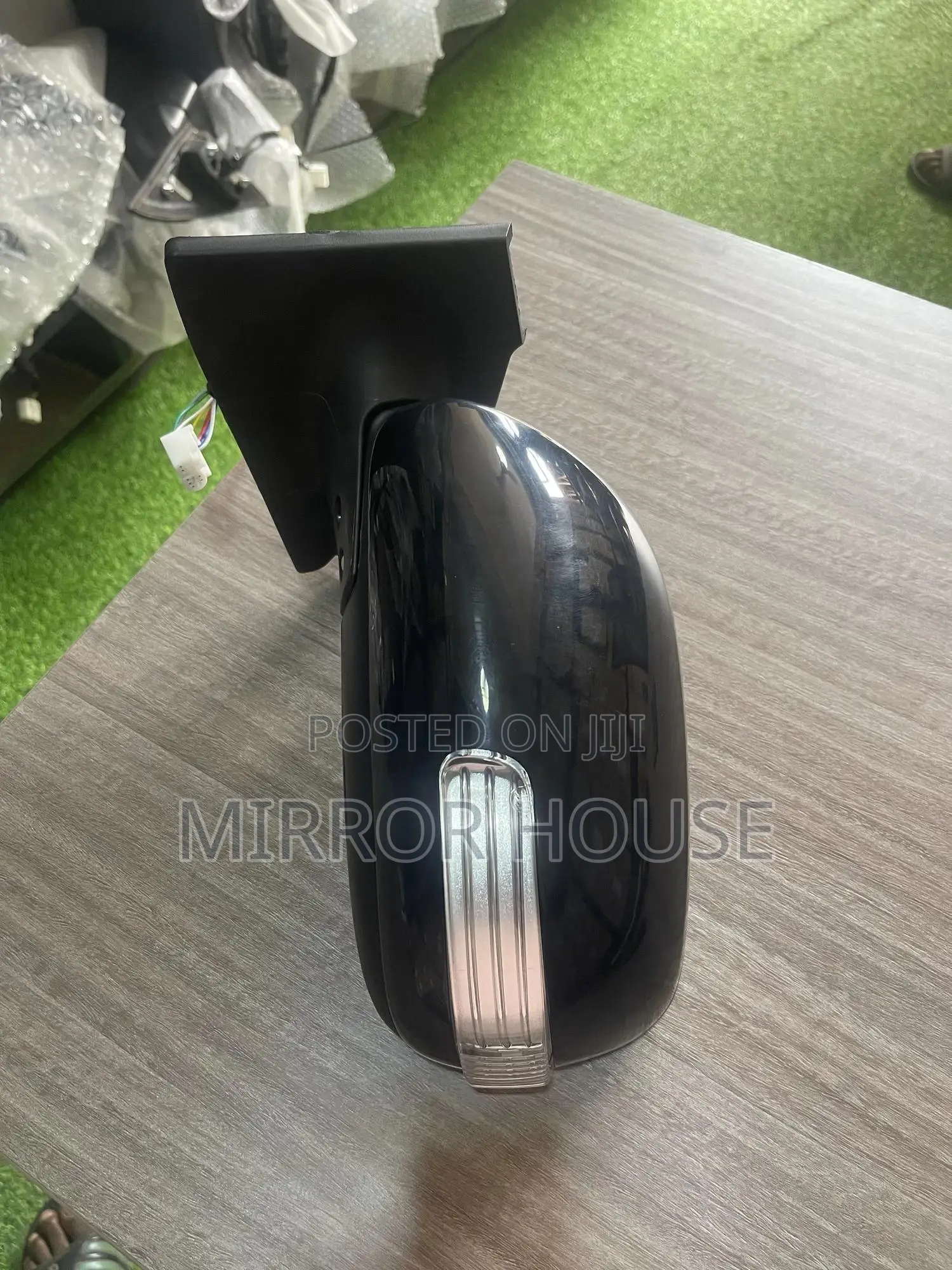 Toyota Vitz 2008-2011 Side Mirror With Light Auto Folding