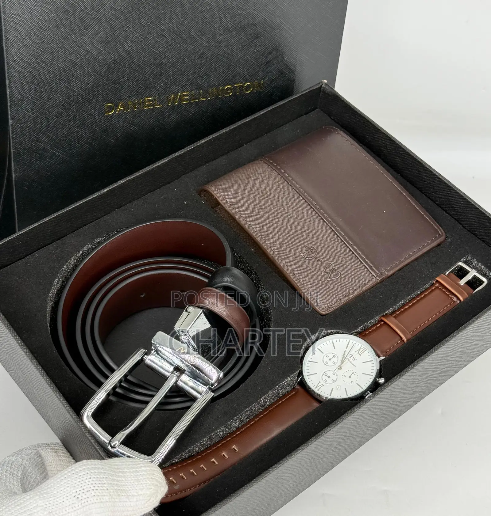 Daniel Wellington Men’S Luxury Gift Set–Watch,Wallet Belt Collection