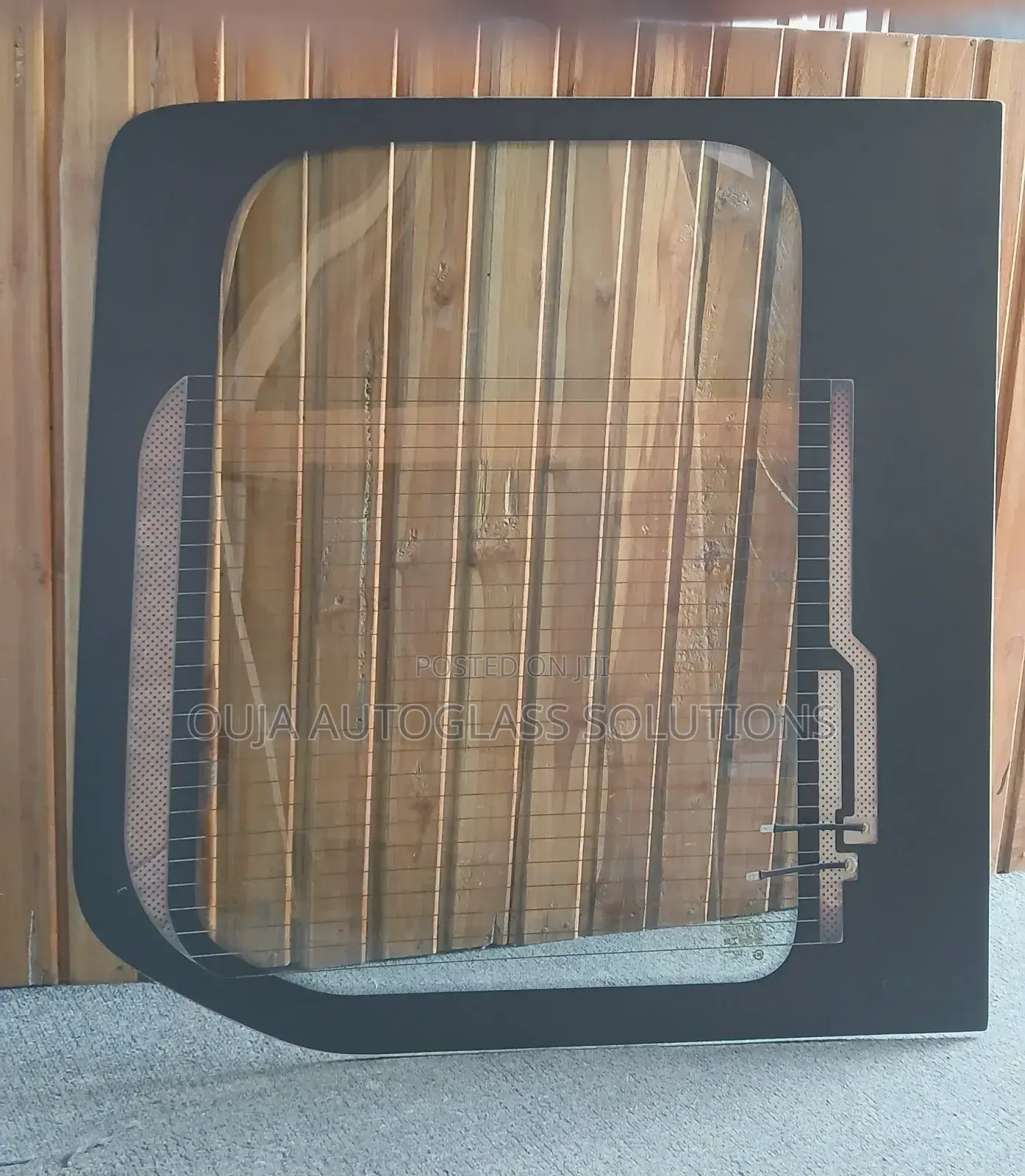 2015 Ford Transit Mid/High Roof Heated Rear Right Glass Back Glass
