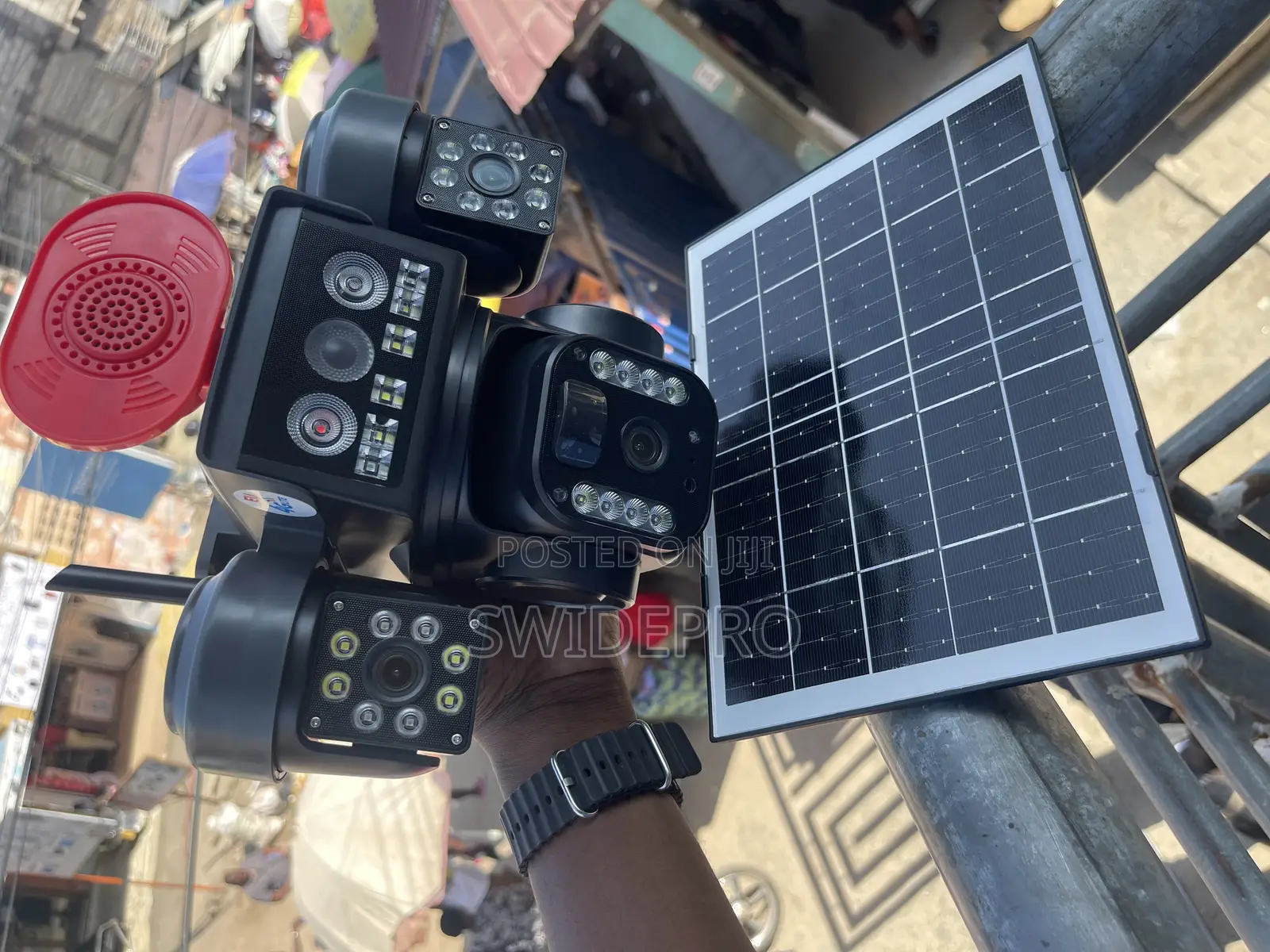 3 Lens 4g Solar Powered Smart Alarm Security PTZ CCTV Camera