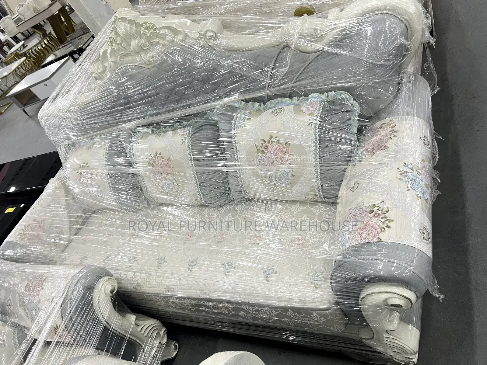 C Blue and White Textured Foreign Royal Sofa Set (3+2+1)
