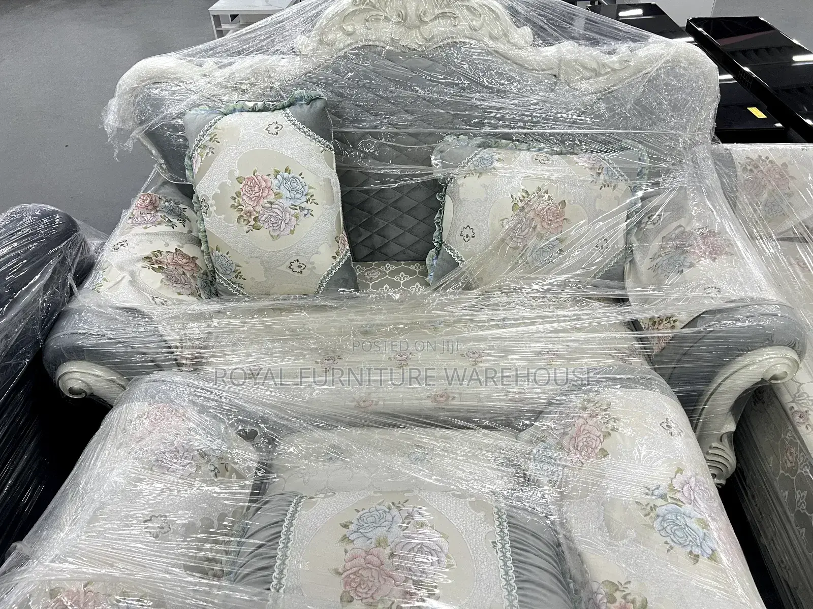 C Blue and White Textured Foreign Royal Sofa Set (3+2+1)