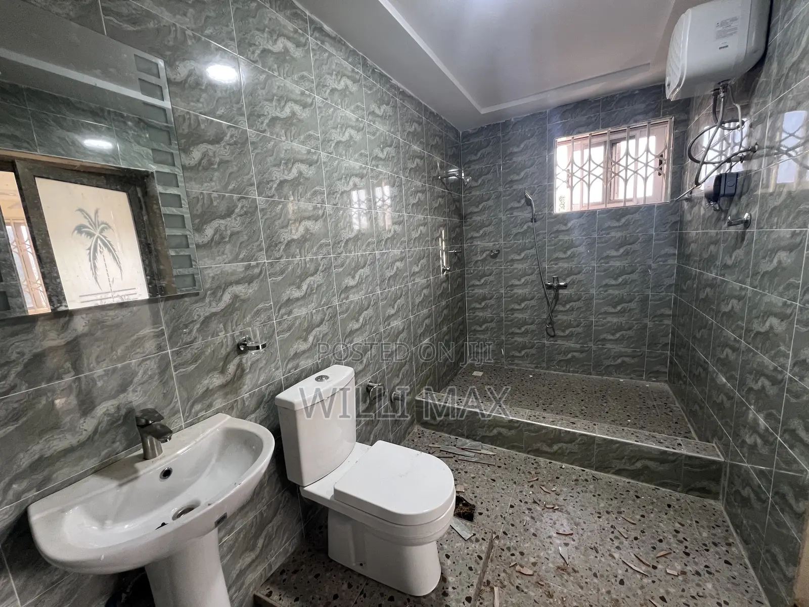 2bdrm Apartment in Ayimensah, Oyarifa Mall Area for rent