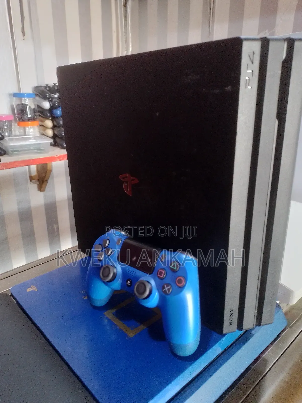 Playstation 4 Pro Complete With a Controller