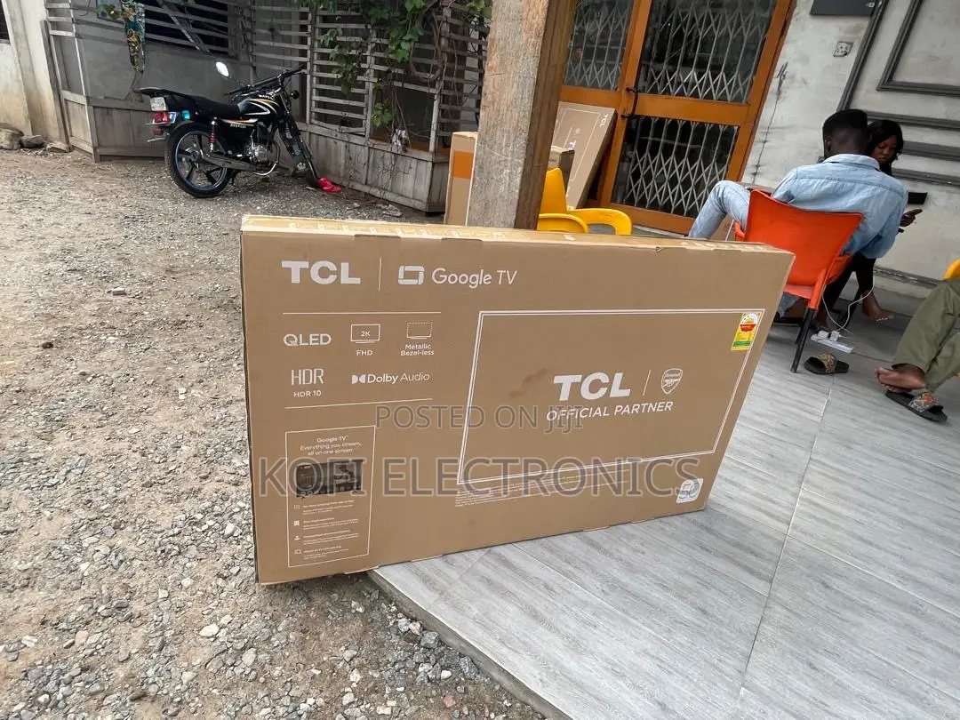 A Brilliant Colored TCL 50′′ Cinemax Smart Google Tv