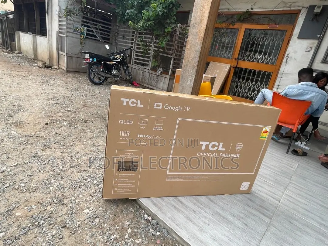 A Brilliant Colored TCL 50′′ Cinemax Smart Google Tv
