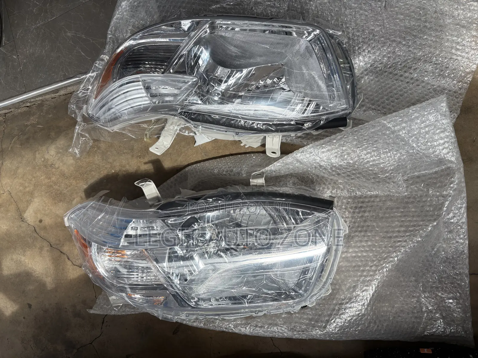 Toyota Highlander 2008,2009,2010, Headlight Available