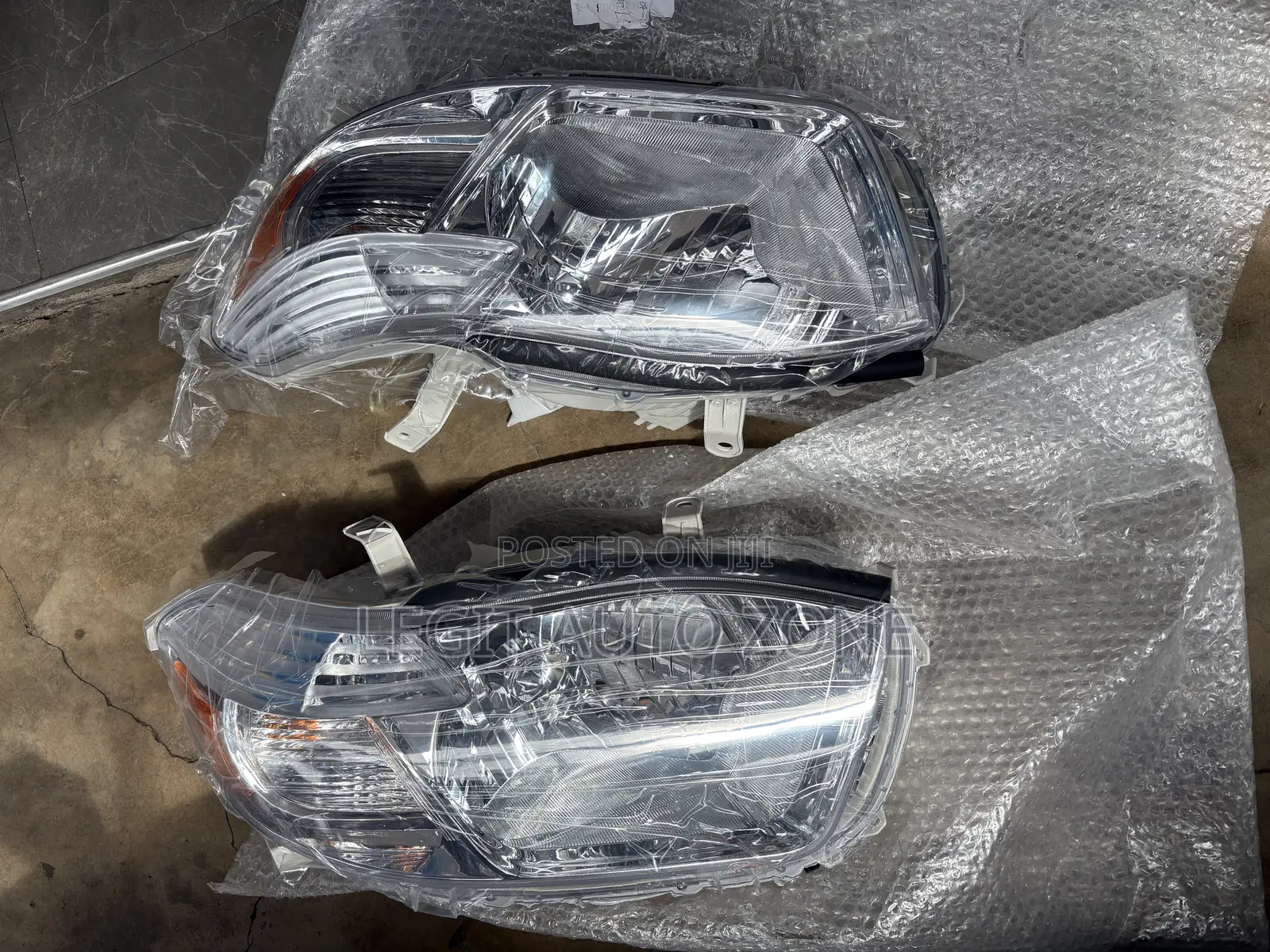 Toyota Highlander 2008,2009,2010, Headlight Available