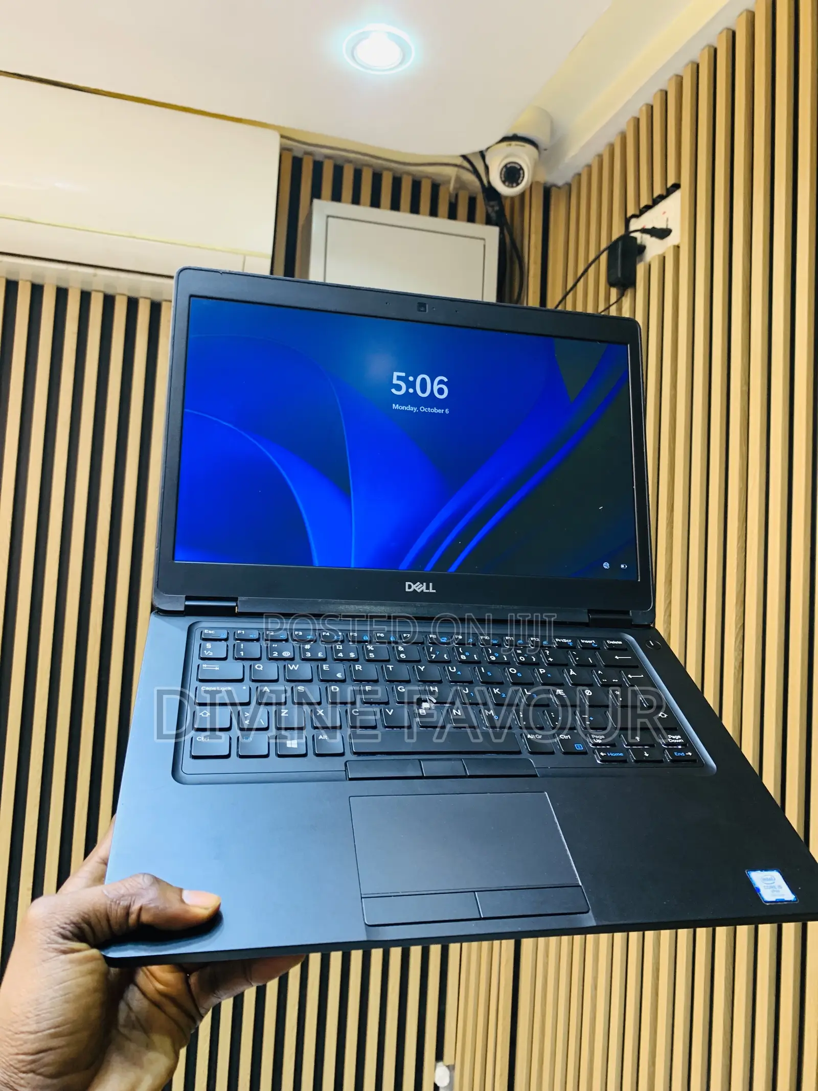 Laptop Dell Latitude 5490 12GB Intel Core I5 SSD 256GB