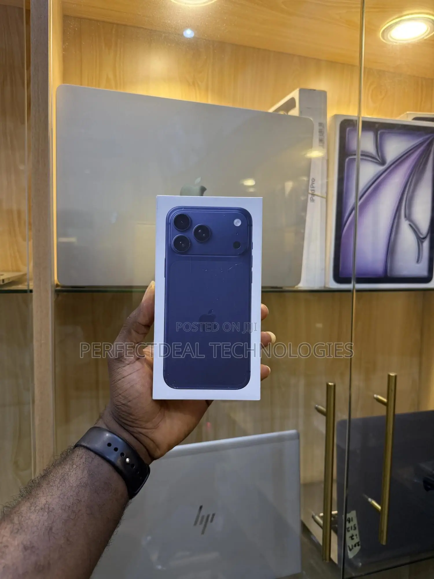 New Apple iPhone 17 Pro Max 256 GB Blue