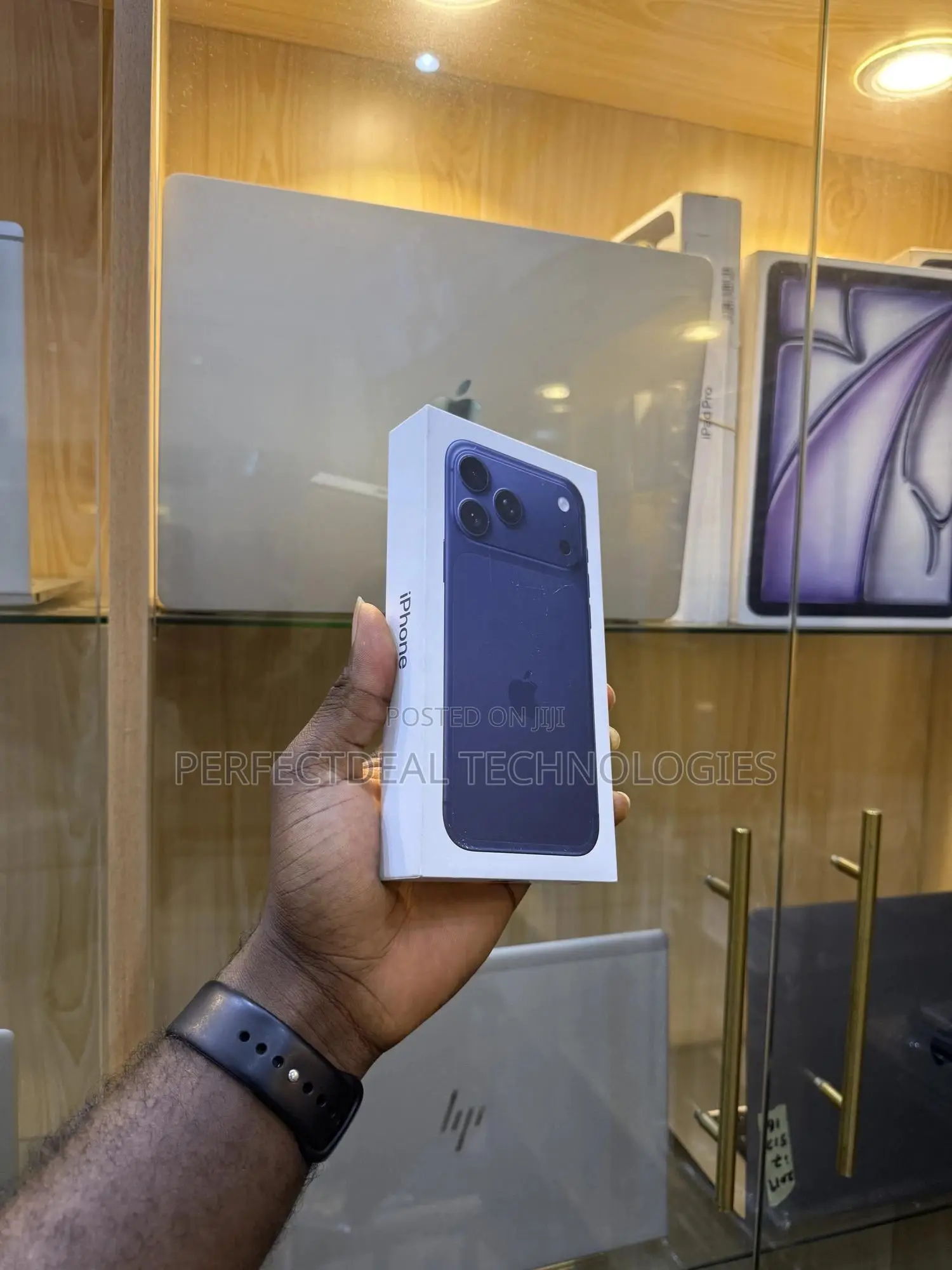 New Apple iPhone 17 Pro Max 256 GB Blue