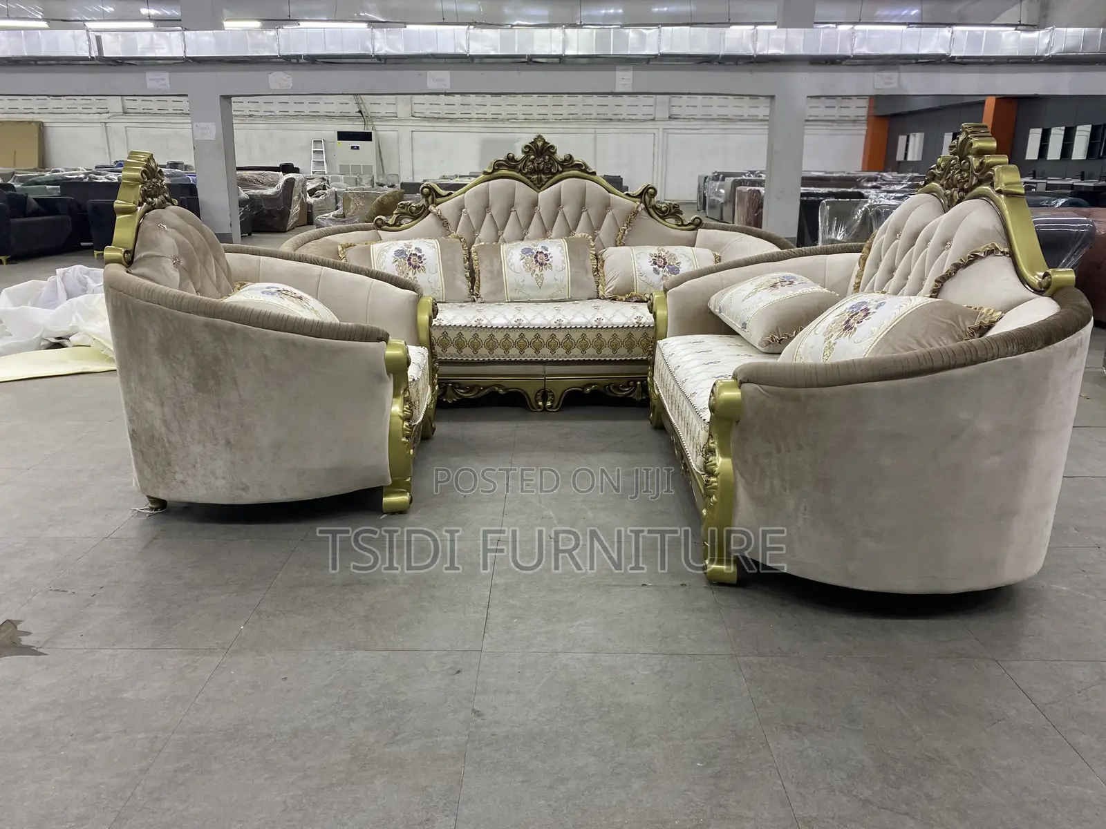 Quality Sofa Set
