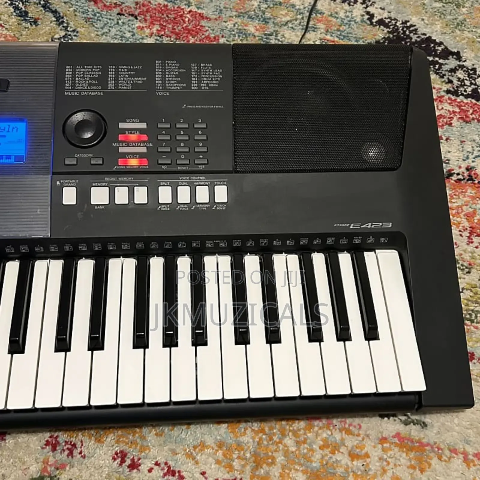 PSR 423_ 61 Keys Electronic Keyboard _ Piano