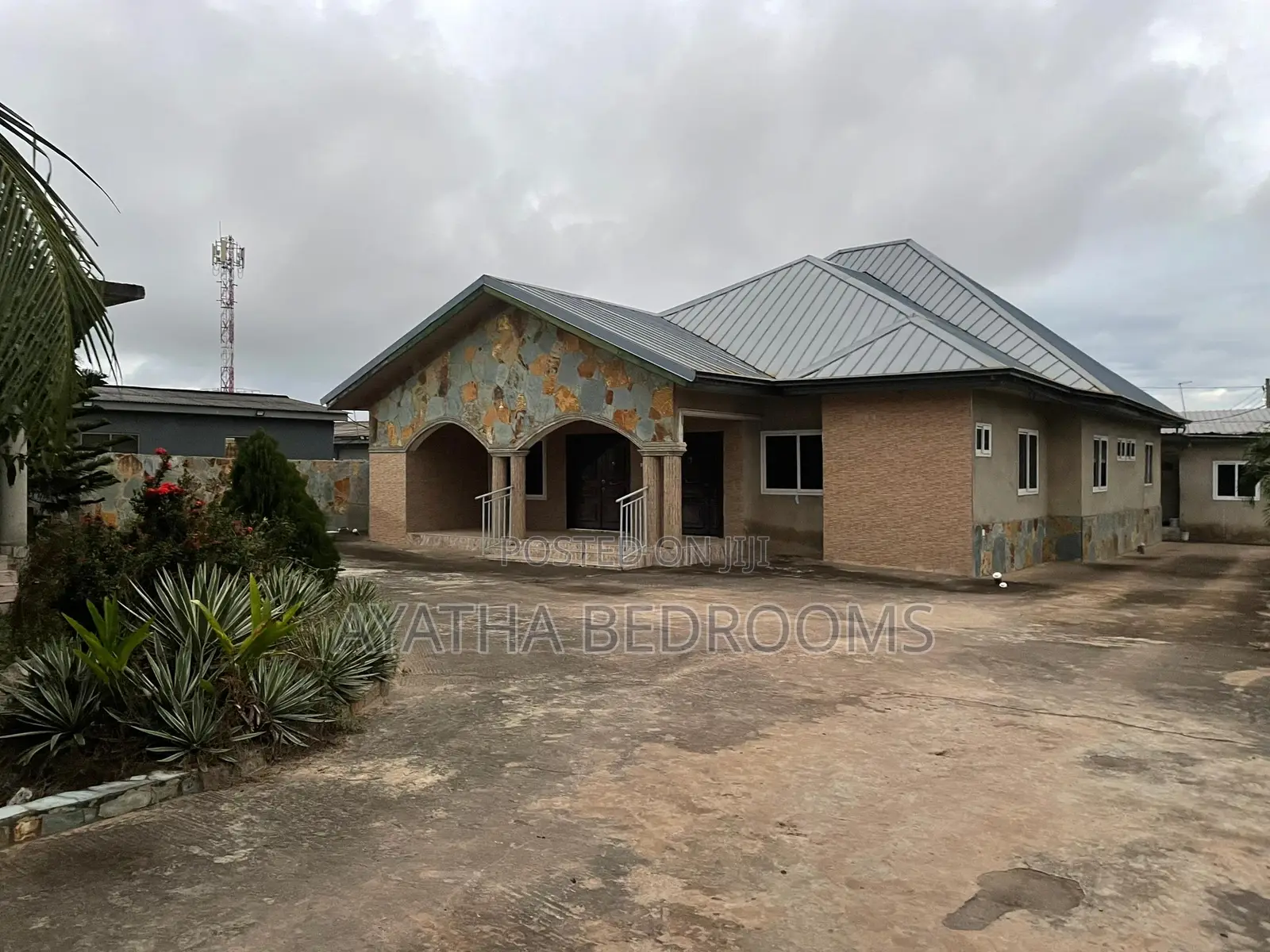 4bdrm House in Modern Properties, New Town for rent