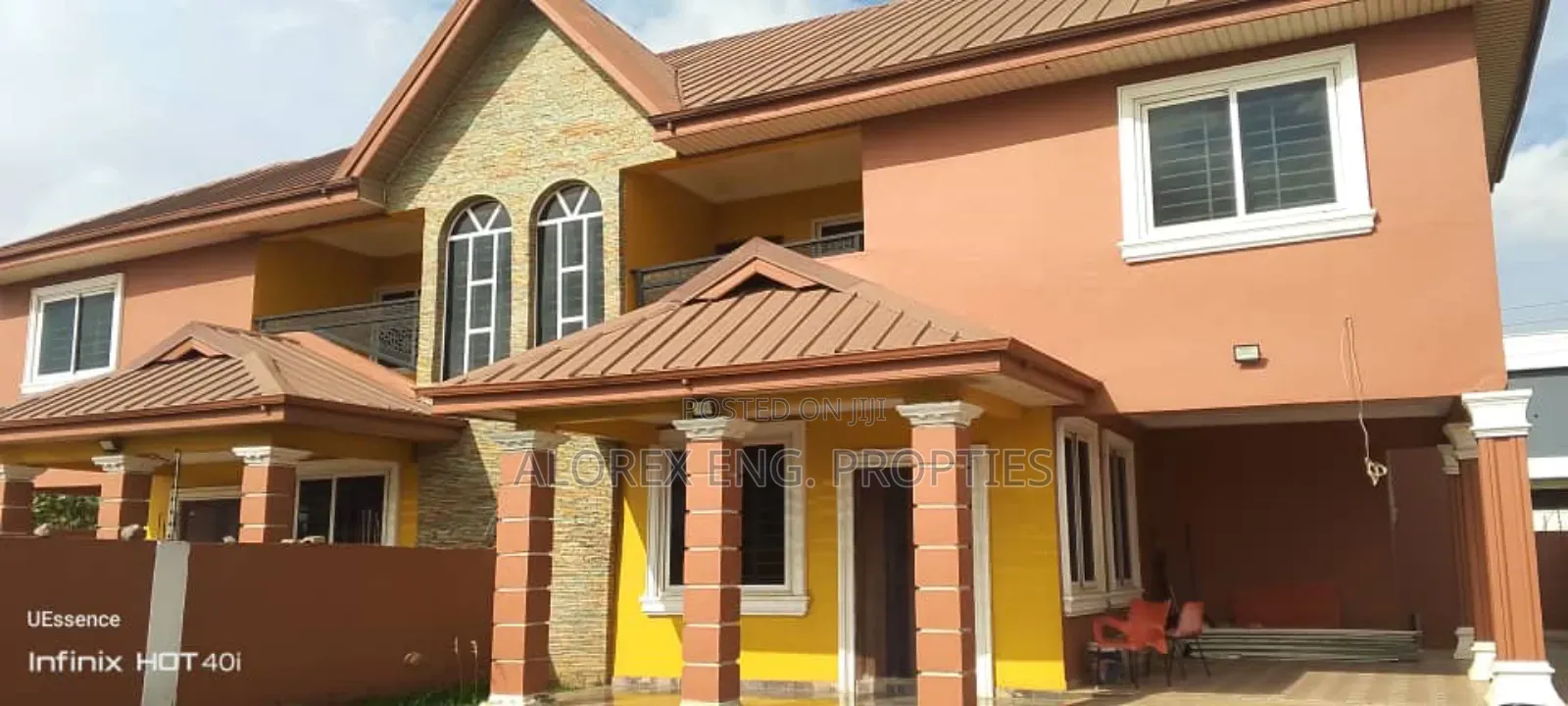 4bdrm House in $180,000 Com. 25, Oyarifa for sale
