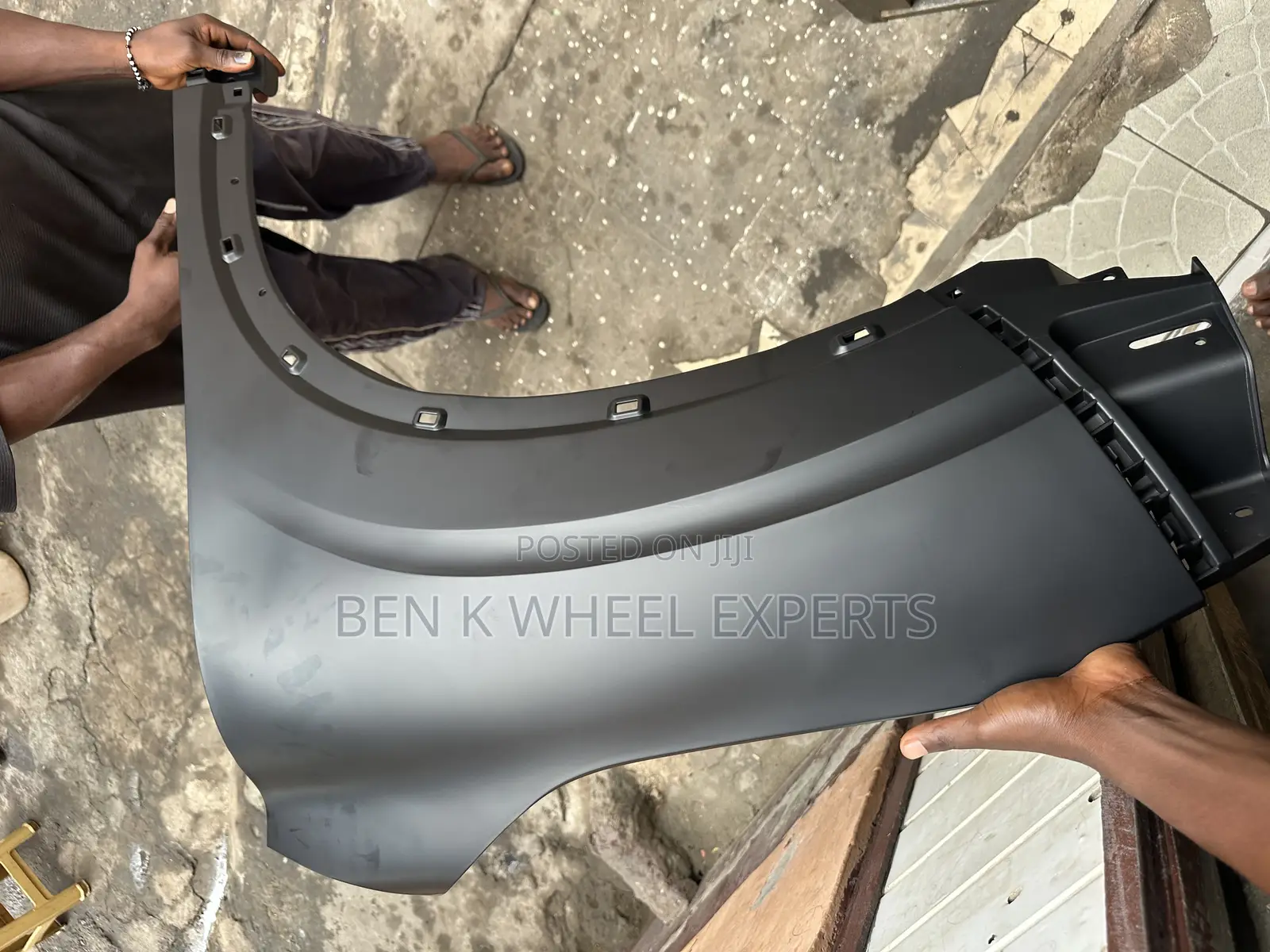 Mitsubishi Outlander 2023-2025 Fender